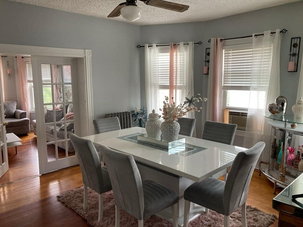 Dining room, Interior, Wood Texture Flooring