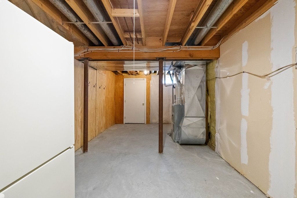 Interior, Wooden Beams