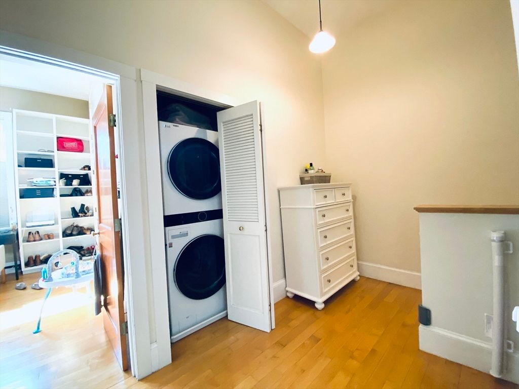 Interior, Pendant Lights, Utility Closets, Washer, Wood Texture Flooring