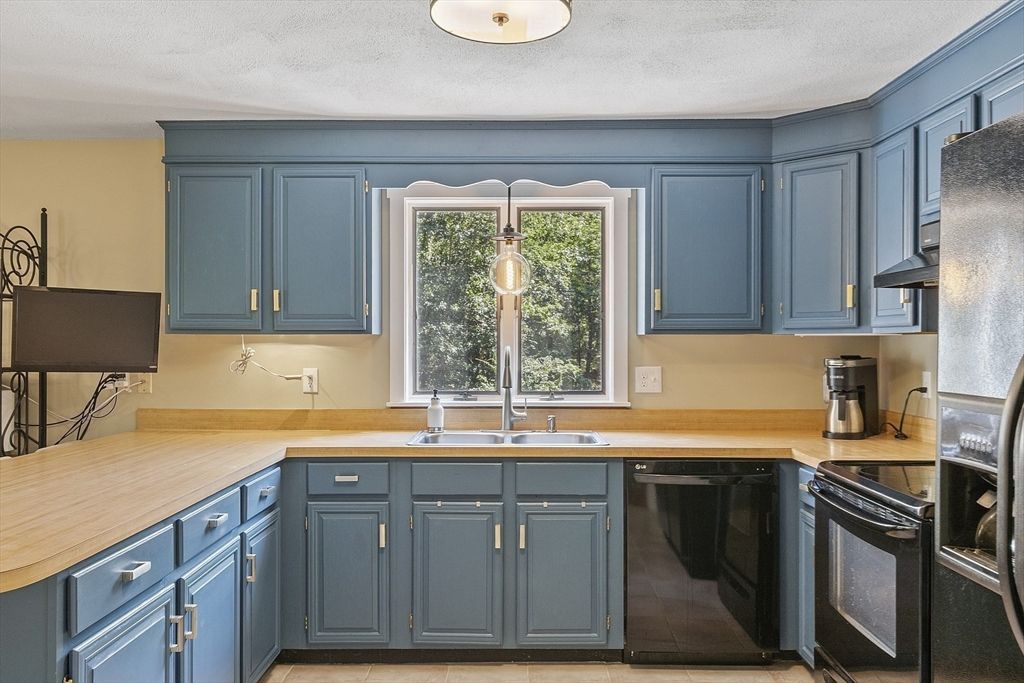 Interior, Kitchen