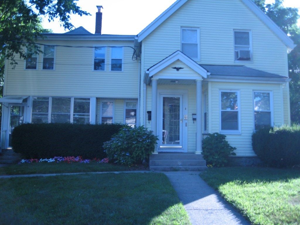 Exterior, Facade, Farmhouse