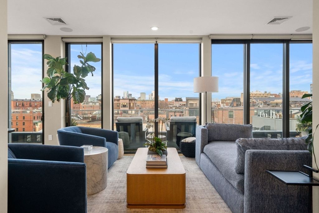 Interior, Living room, Recessed Lighting, Water