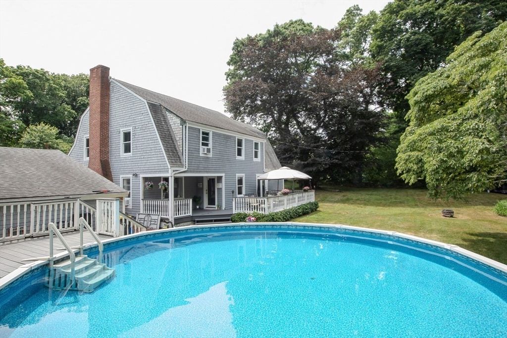 Backyard, Exterior, Pool