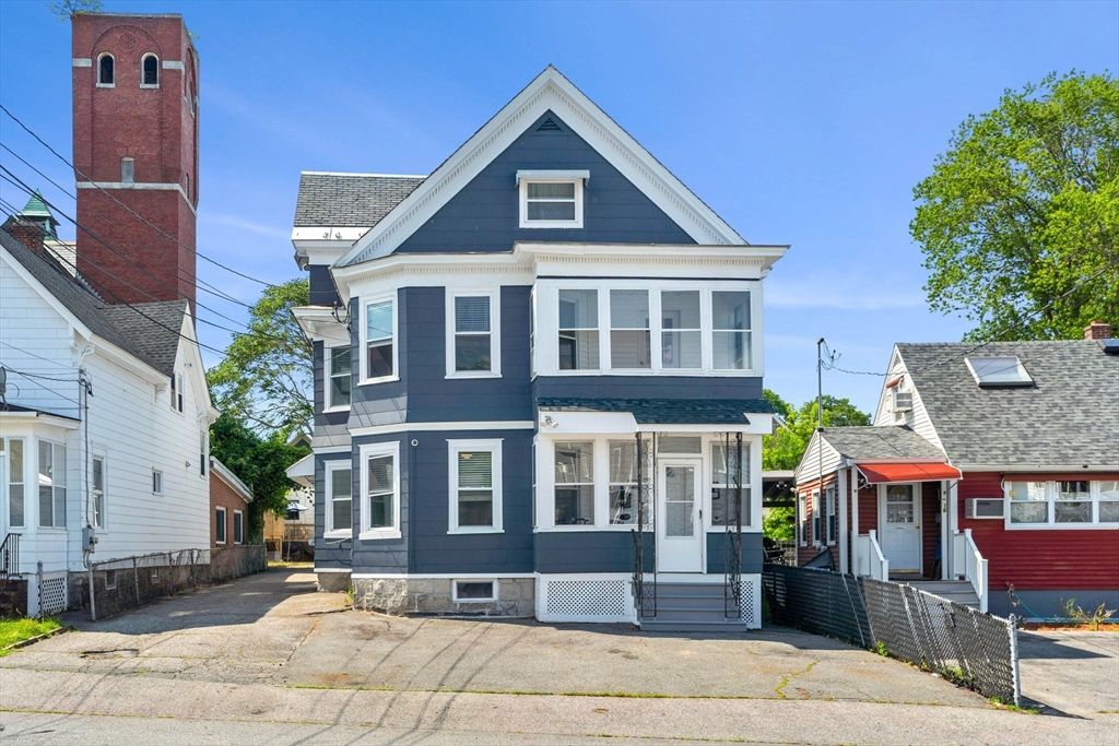 Detached Garage, Exterior, Facade, Queen Anne Victorian