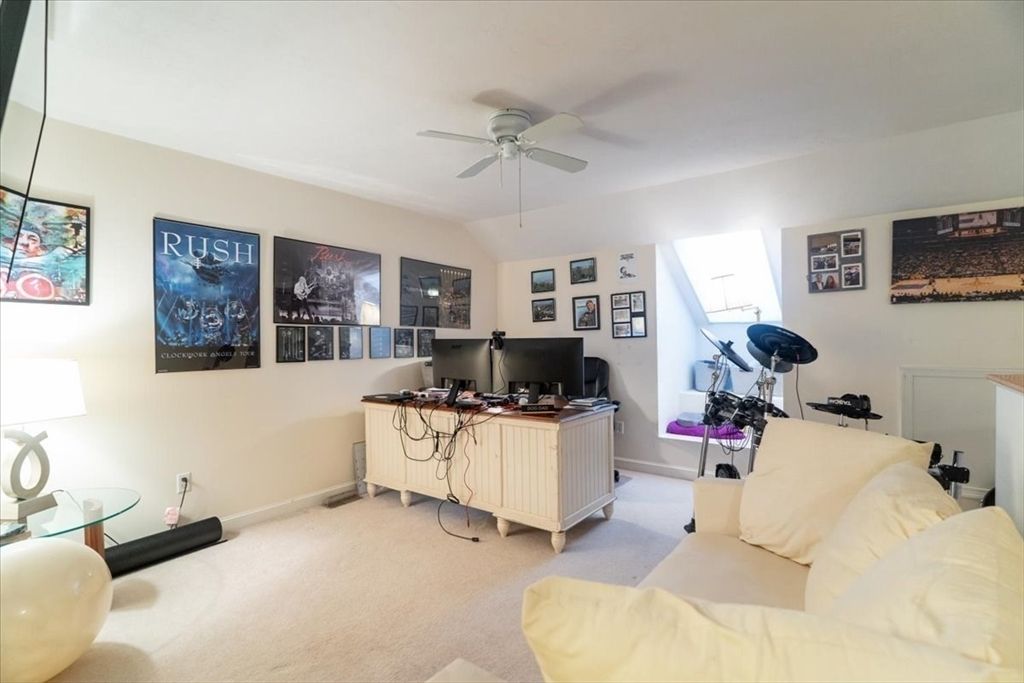 Fitness Equipment, Home Office, Interior