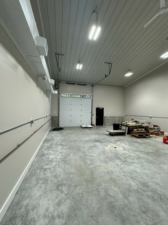 Garage, Interior, Recessed Lighting