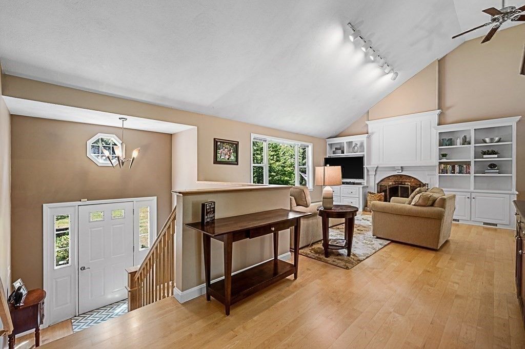 Fireplace, Interior, Living room