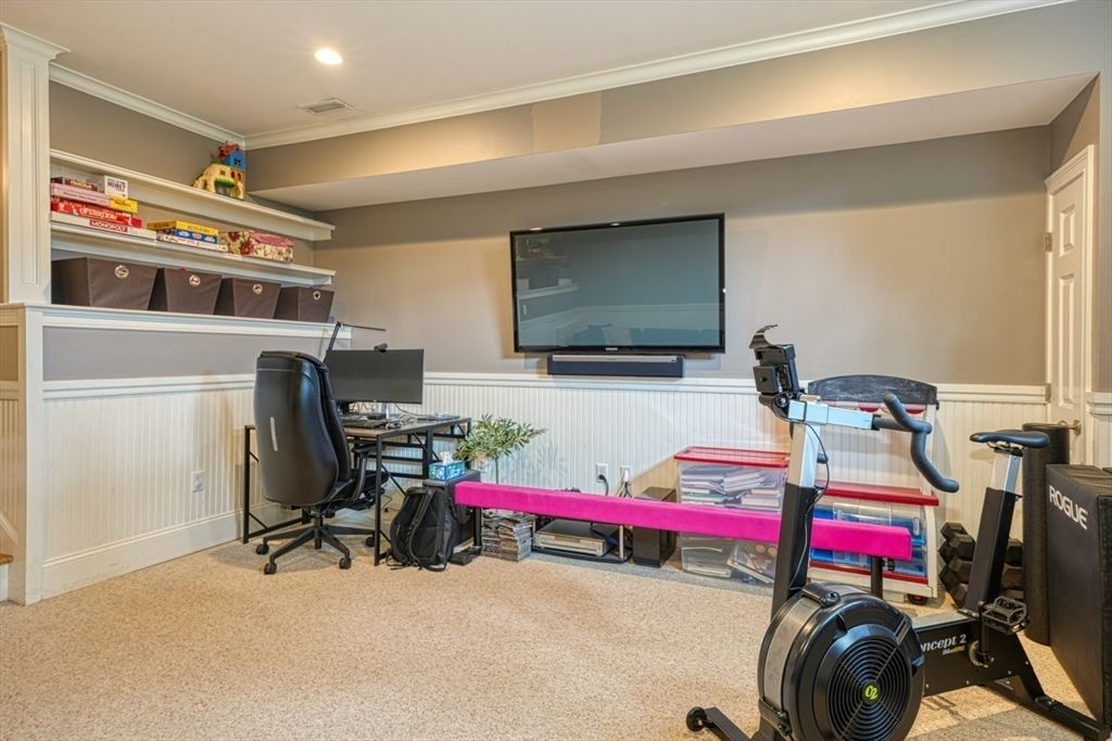 Fitness Equipment, Home Office, Interior, Recessed Lighting