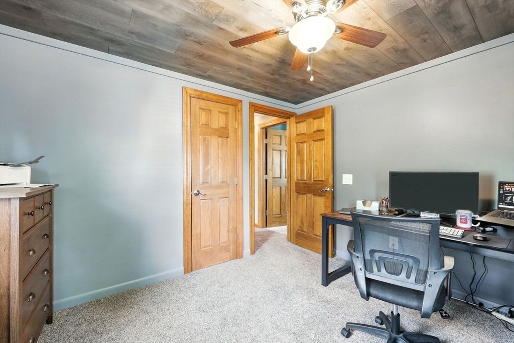 Home Office, Interior, Wooden Ceilings