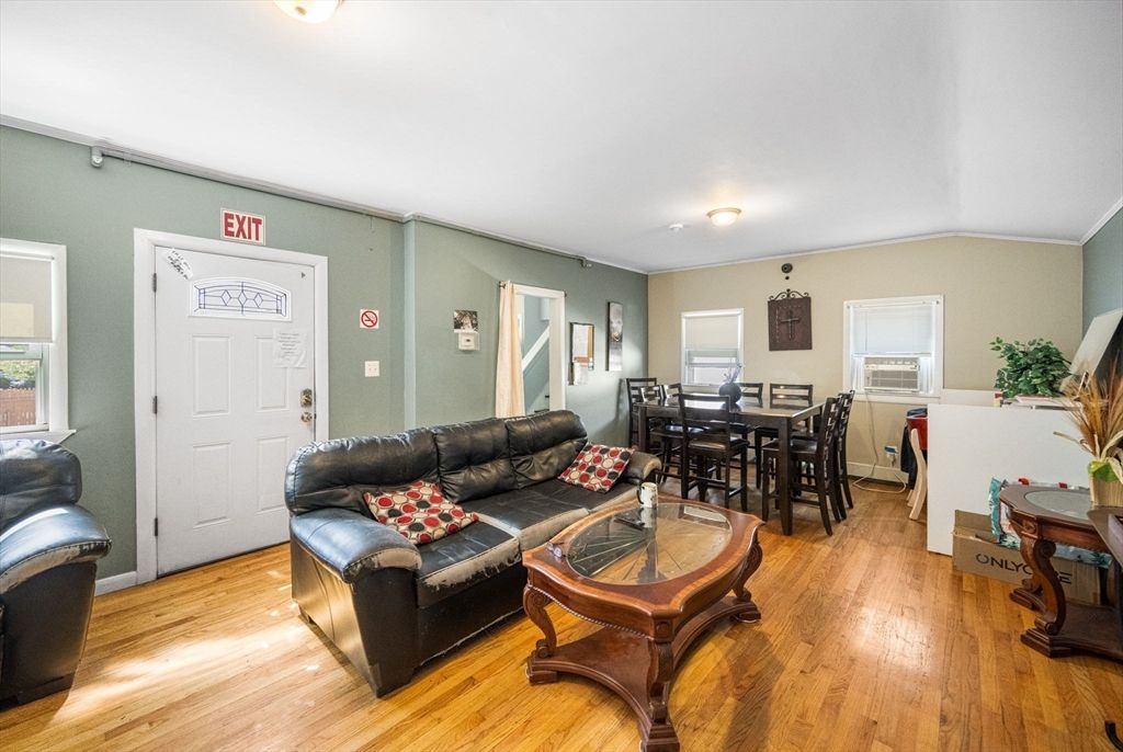 Dining room, Interior, Living room, Wood Texture Flooring