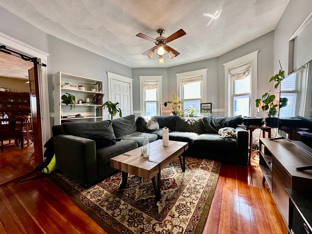 Dining room, Interior, Living room, Wood Texture Flooring
