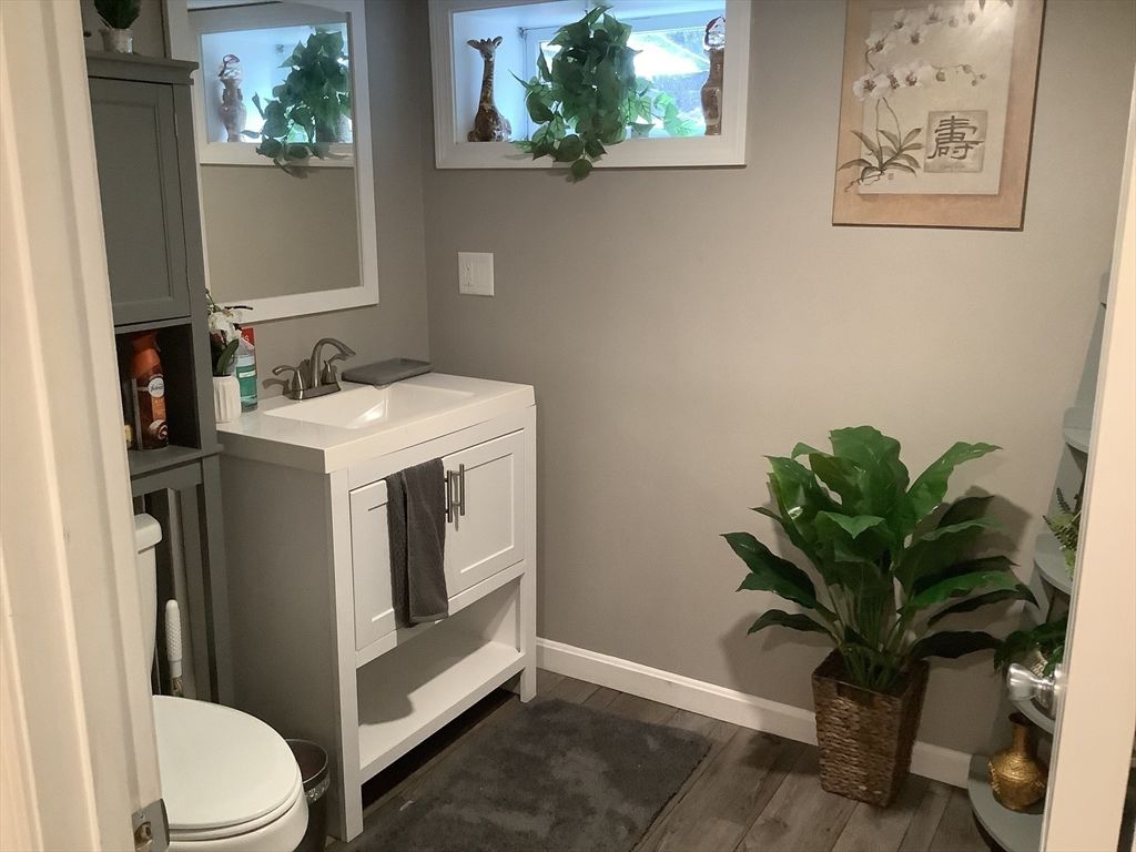 Bathroom, Interior, Wood Texture Flooring