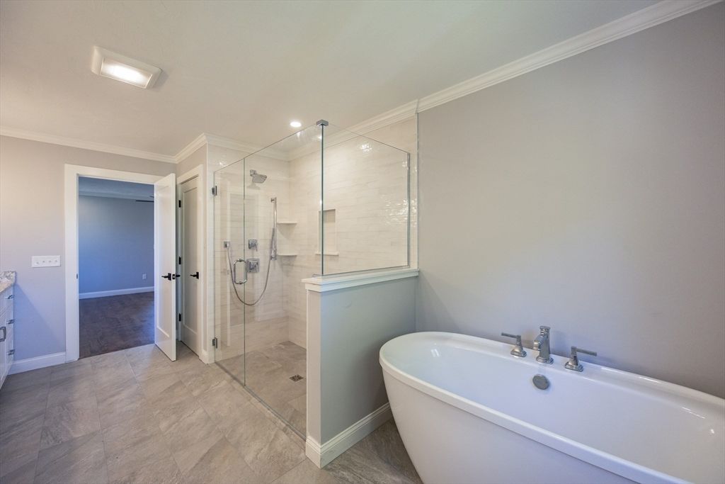 Bathroom, Free Standing Baths, Glass Shower, Interior, Recessed Lighting