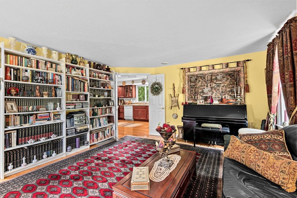 Interior, Living room, Piano, Wood Texture Flooring