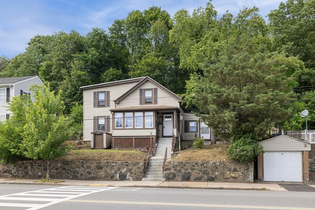 Attached, Detached Garage, Exterior, Facade, Queen Anne Victorian