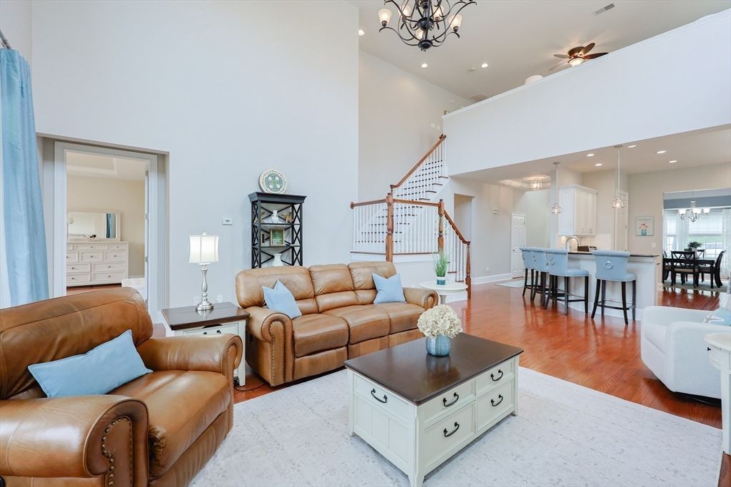 Chandelier, Dining room, Interior, Kitchen, Living room, Pendant Lights, Recessed Lighting, Wood Texture Flooring