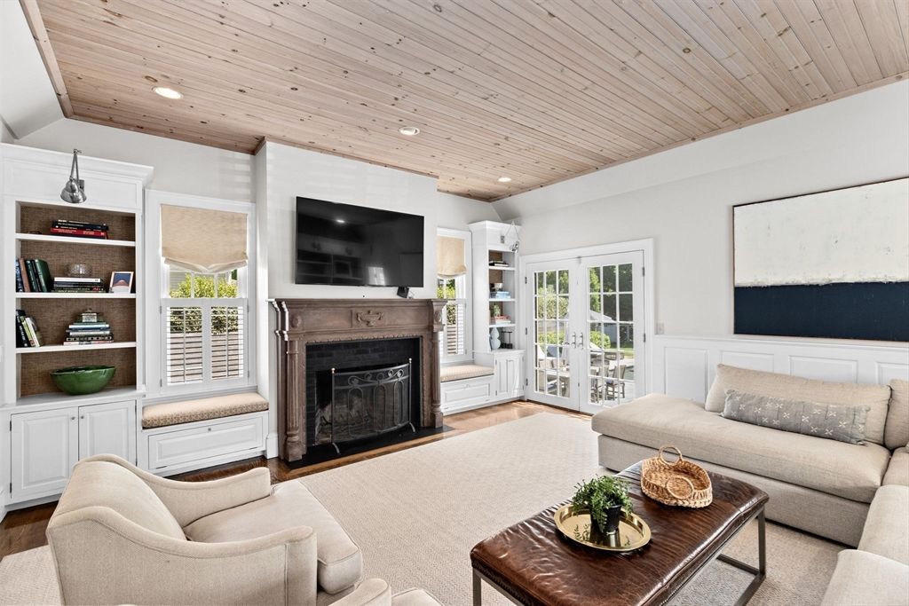 Fireplace, Interior, Living room, Recessed Lighting, Wooden Ceilings, Wood Texture Flooring