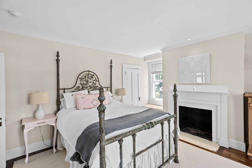 Bedroom, Fireplace, Interior, Recessed Lighting