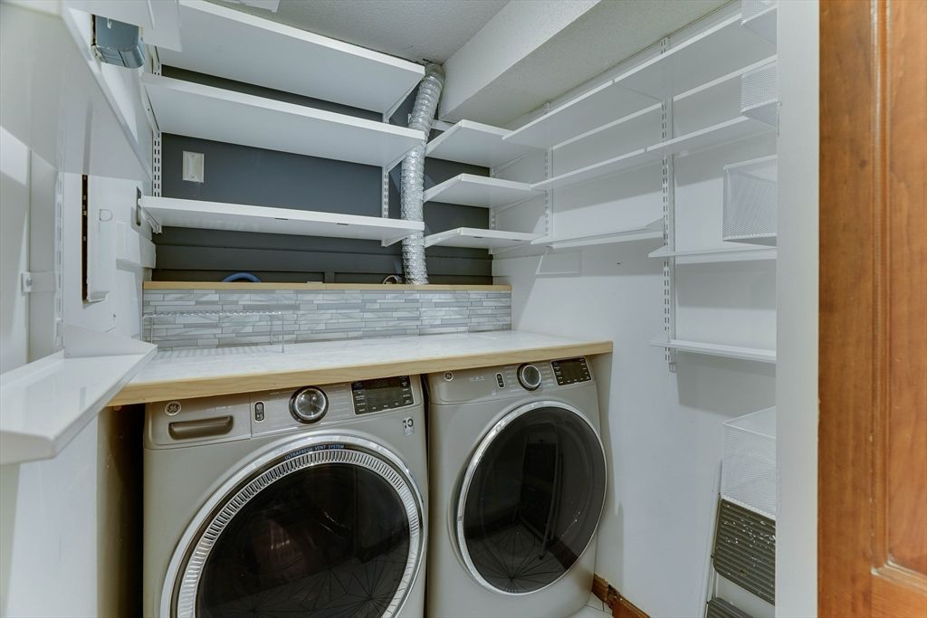Interior, Utility Closets, Washer