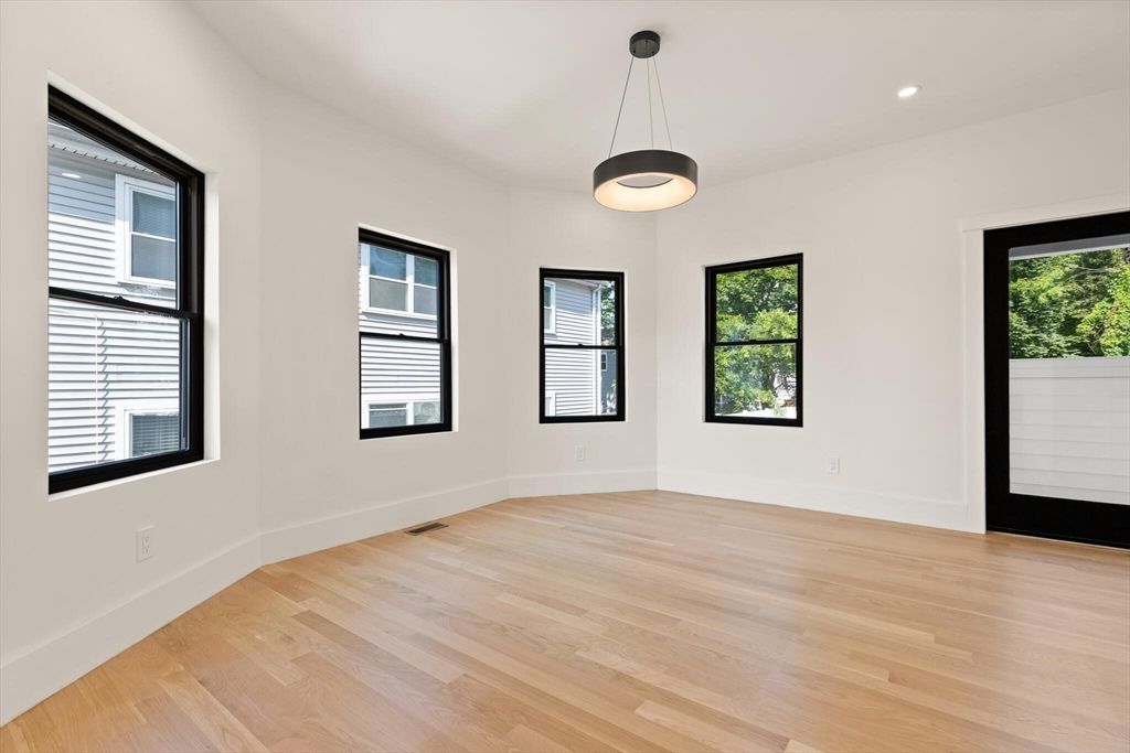 Empty room, Interior, Pendant Lights, Recessed Lighting, Wood Texture Flooring