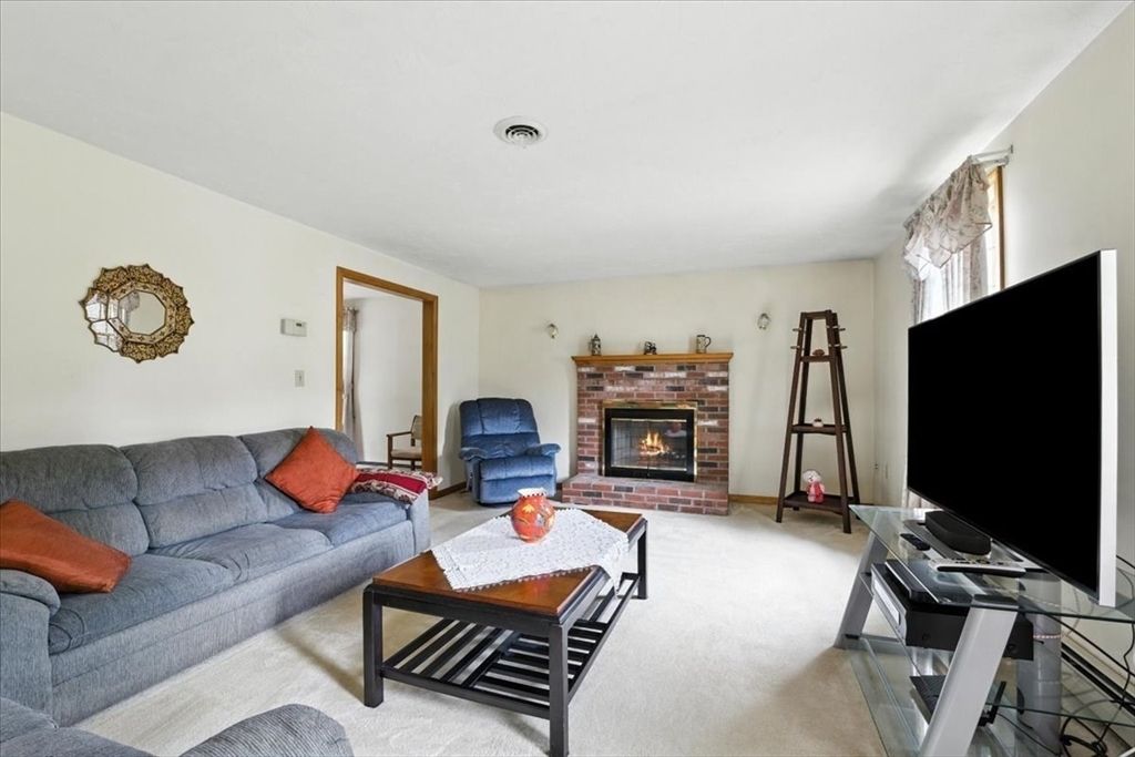 Fireplace, Interior, Living room