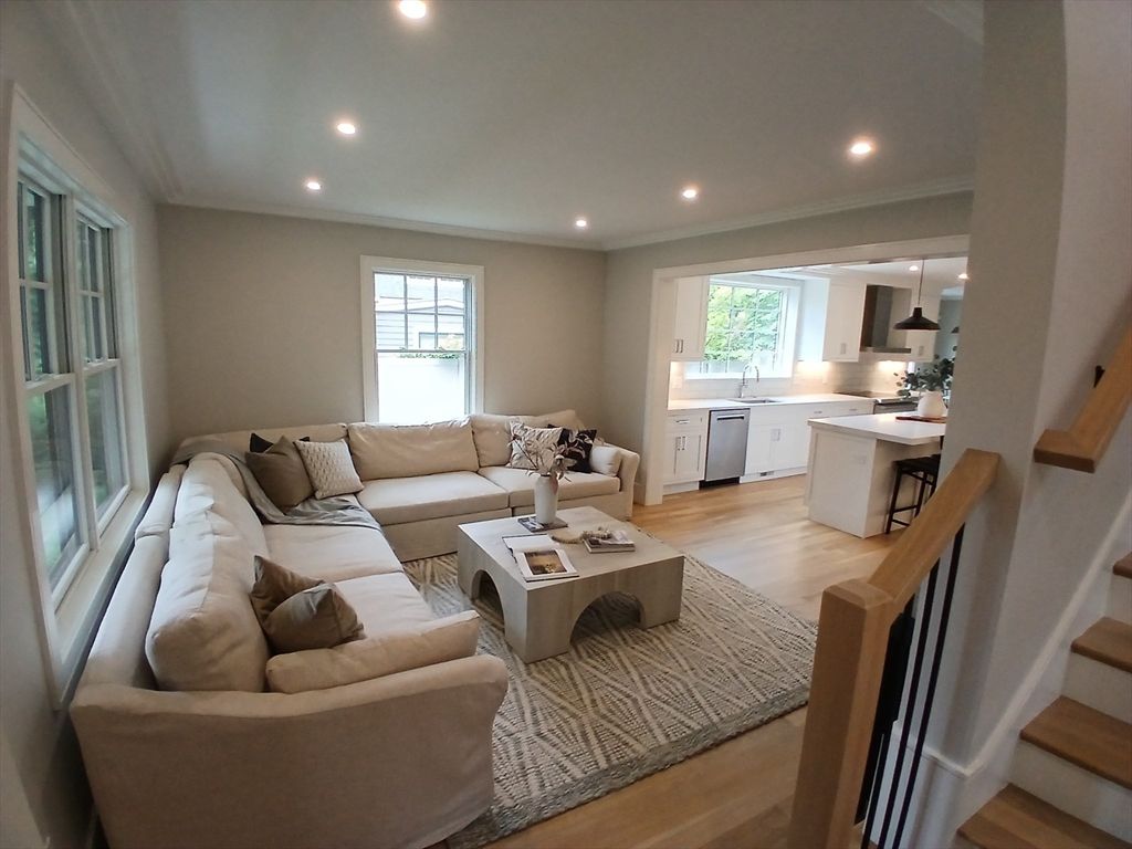 Interior, Kitchen, Living room, Pendant Lights, Recessed Lighting, Wood Texture Flooring