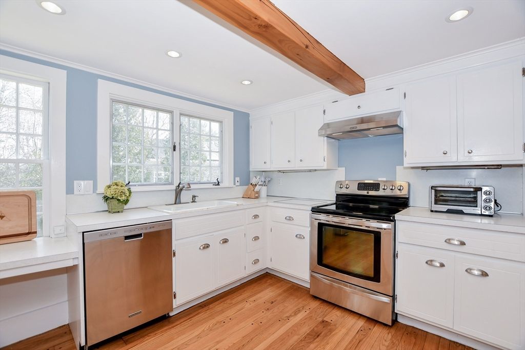 Interior, Kitchen, Recessed Lighting, Stainless Steel Appliances, Wooden Beams, Wood Texture Flooring