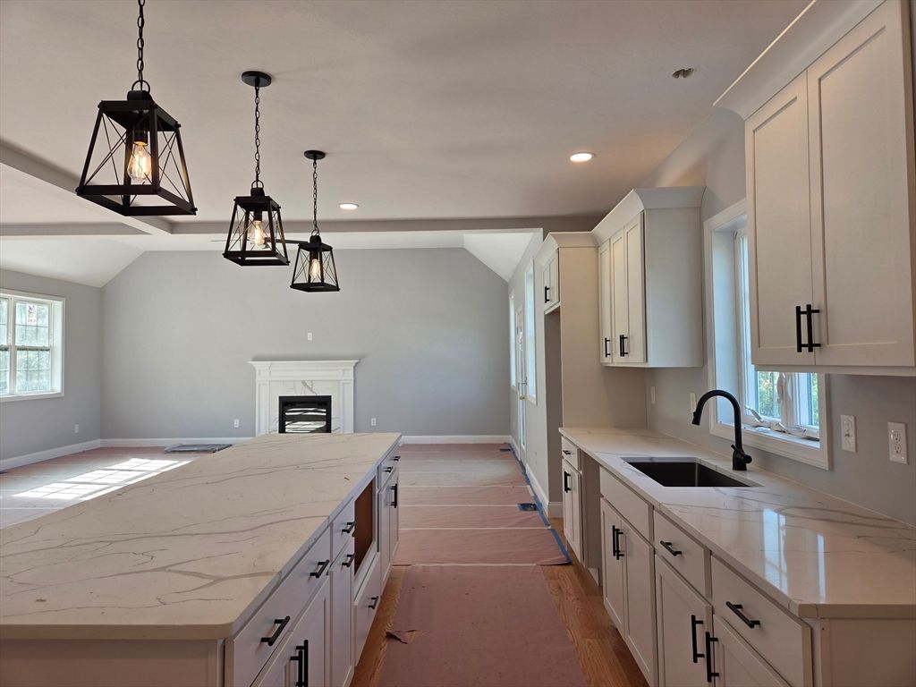 Fireplace, Interior, Kitchen, Pendant Lights, Recessed Lighting