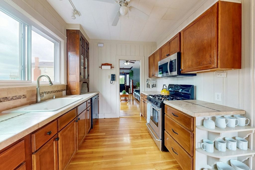 Interior, Kitchen, Tile Countertops, Wood Texture Flooring