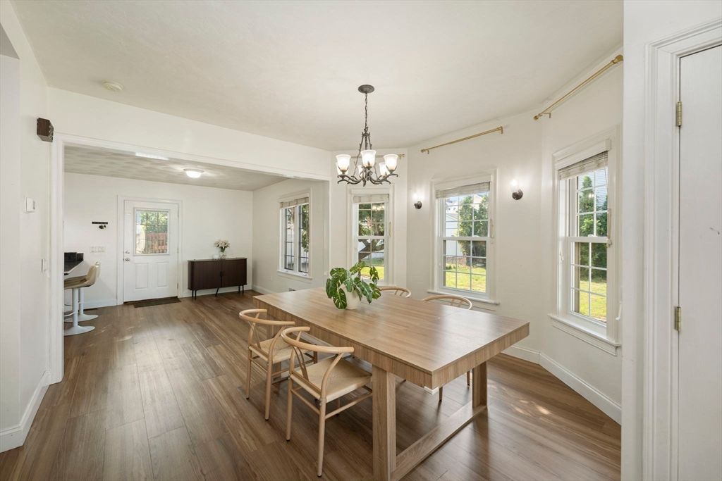 Chandelier, Dining room, Interior, Wood Texture Flooring