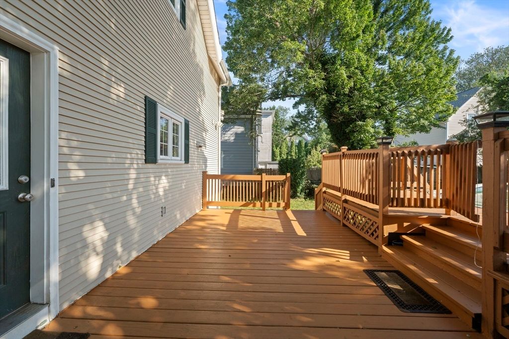 Exterior, Wood Texture Flooring