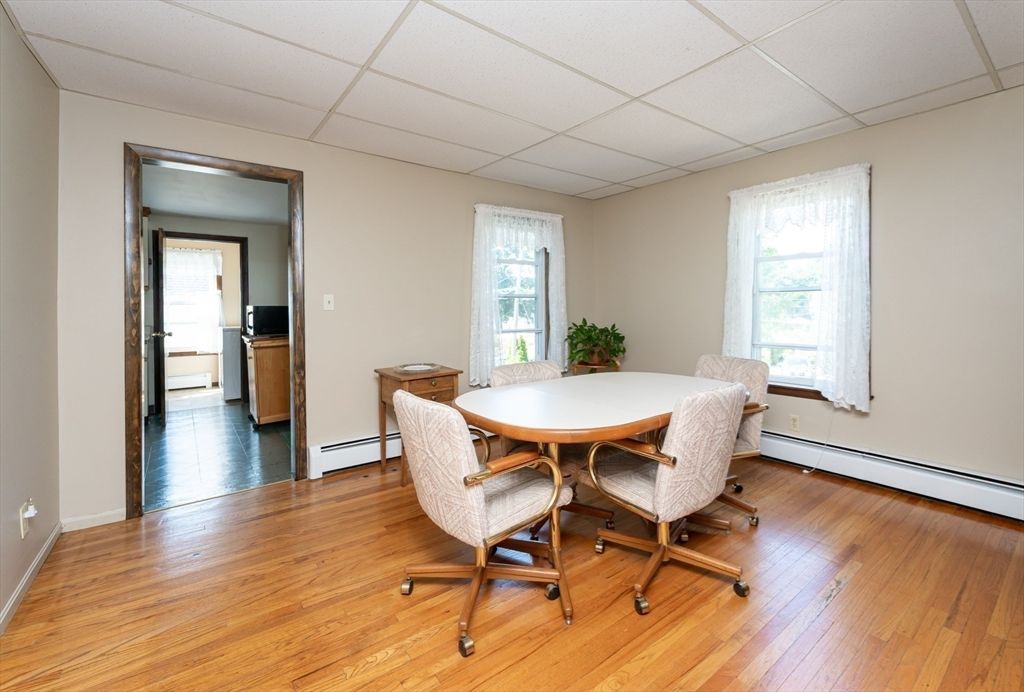 Dining room, Interior, Wood Texture Flooring