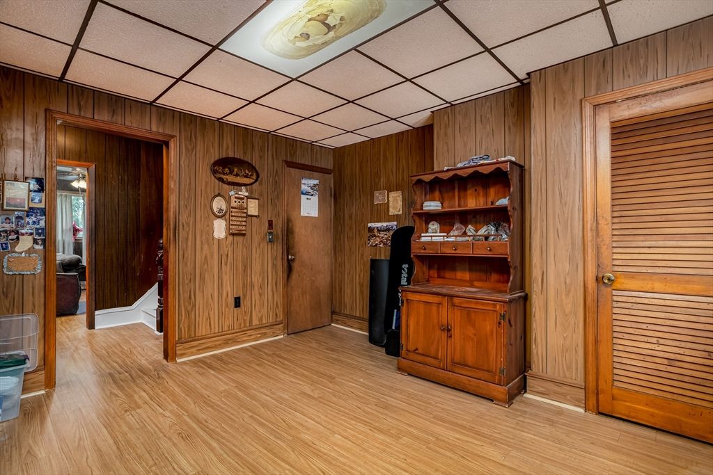 Interior, Wood Texture Flooring, Wooden Walls