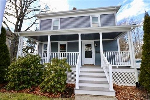 Exterior, Facade, American Foursquare