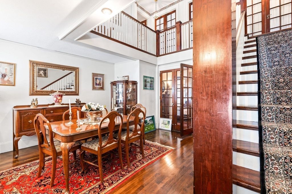 Dining room, Interior, Wood Texture Flooring