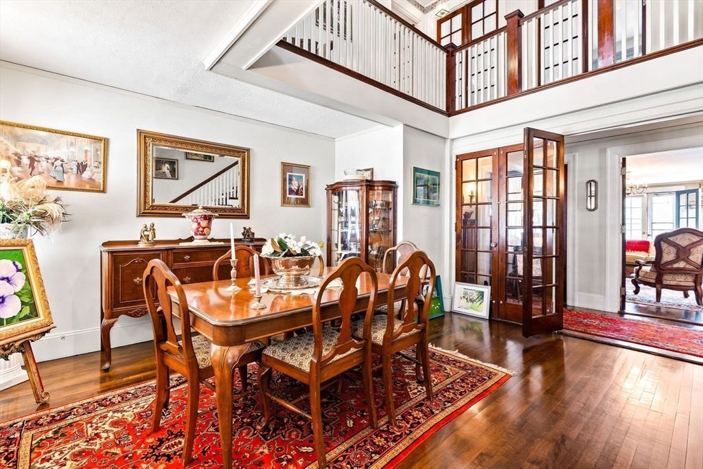Dining room, Interior, Wood Texture Flooring