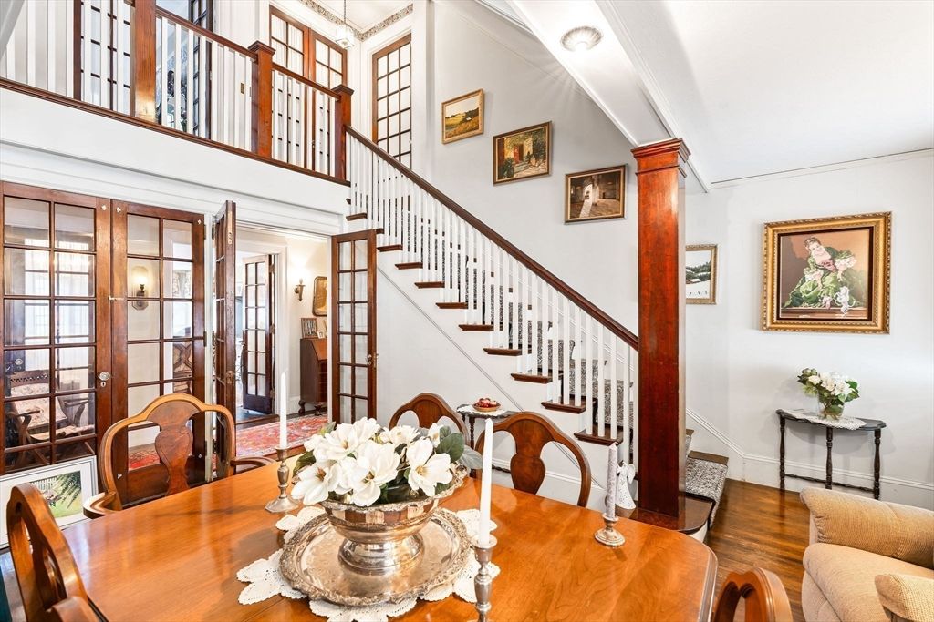 Dining room, Interior, Wood Texture Flooring