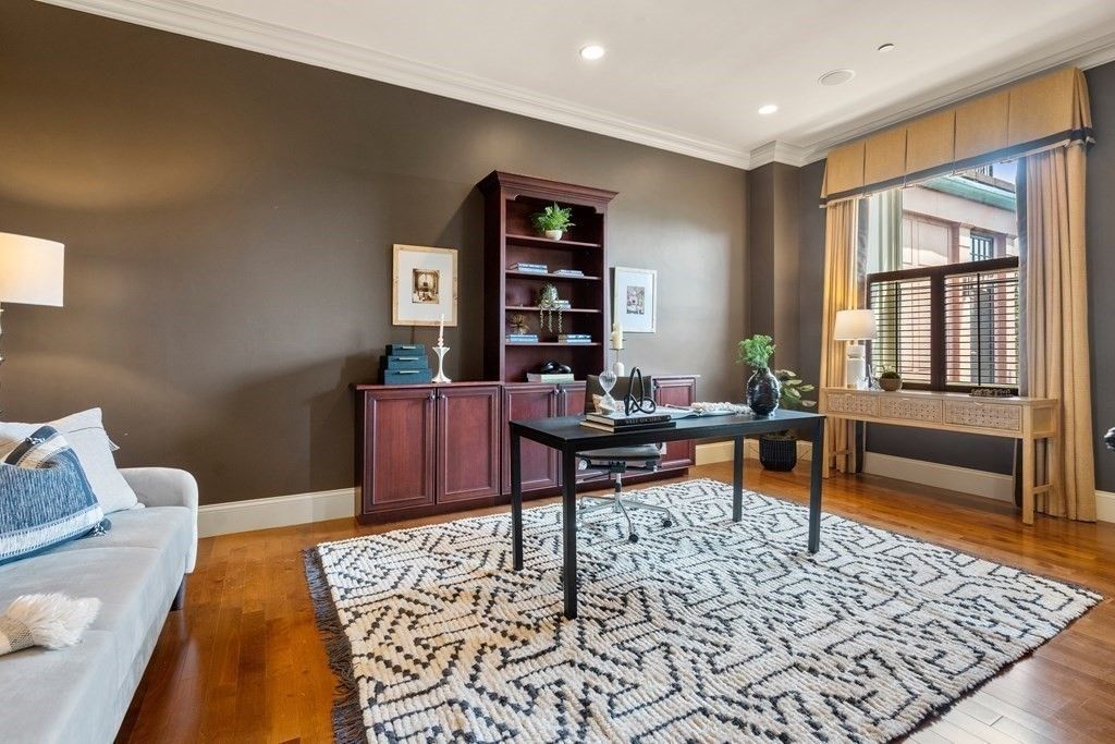 Home Office, Interior, Recessed Lighting, Wood Texture Flooring