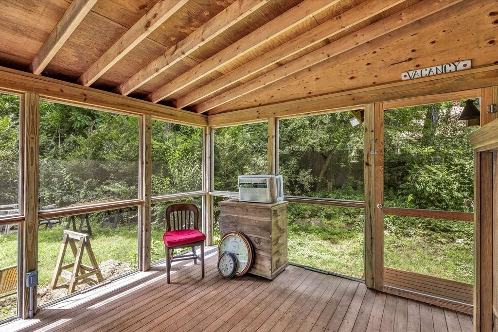 Interior, Sun Room, Wooden Beams, Wooden Ceilings, Wood Texture Flooring