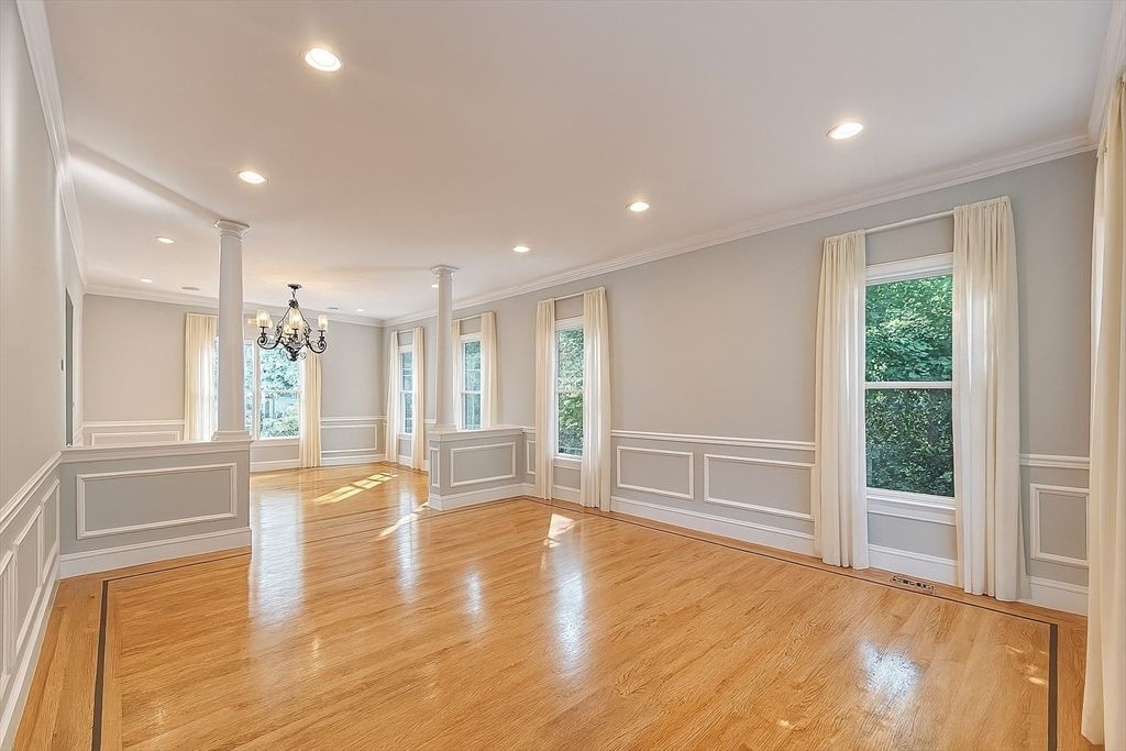 Chandelier, Empty room, Interior, Recessed Lighting, Wood Texture Flooring