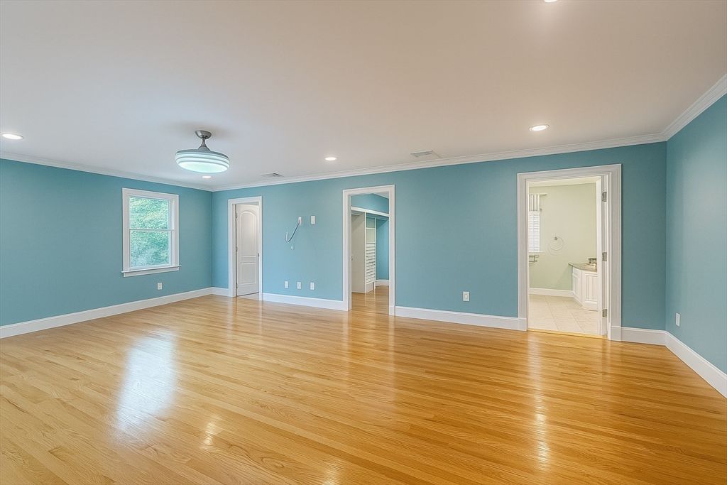 Bathroom, Empty room, Interior, Recessed Lighting, Wood Texture Flooring