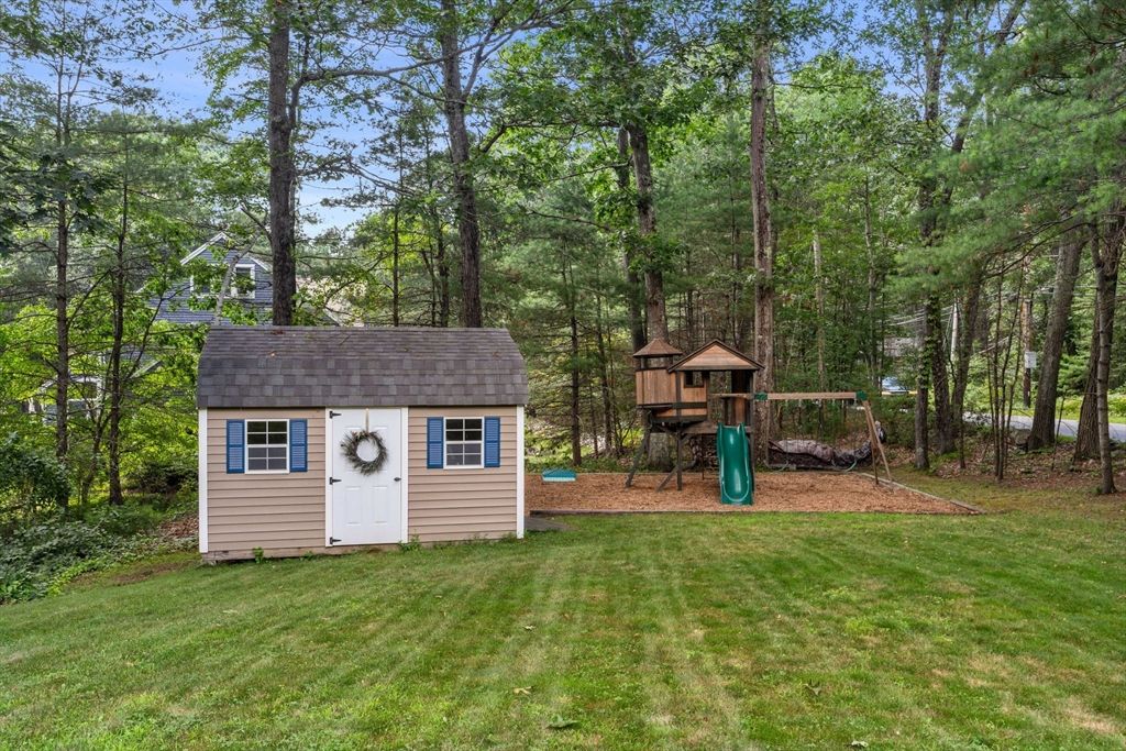 Backyard, Exterior, Playground