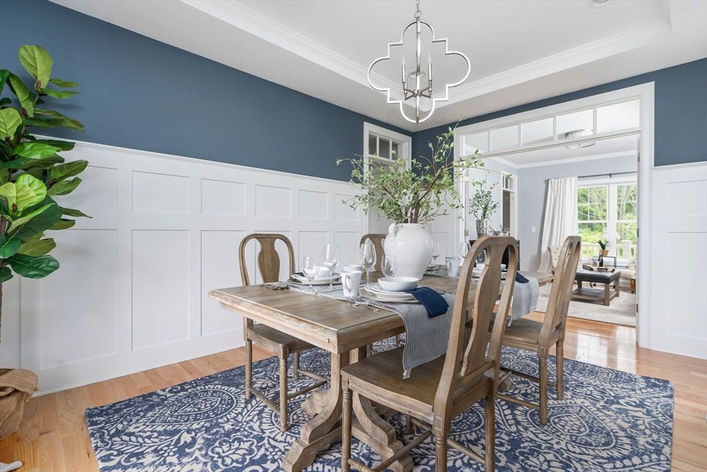 Chandelier, Dining room, Interior, Wood Texture Flooring