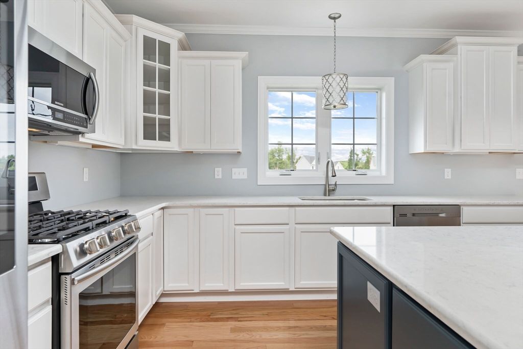 Interior, Kitchen, Pendant Lights, Stainless Steel Appliances, Wood Texture Flooring