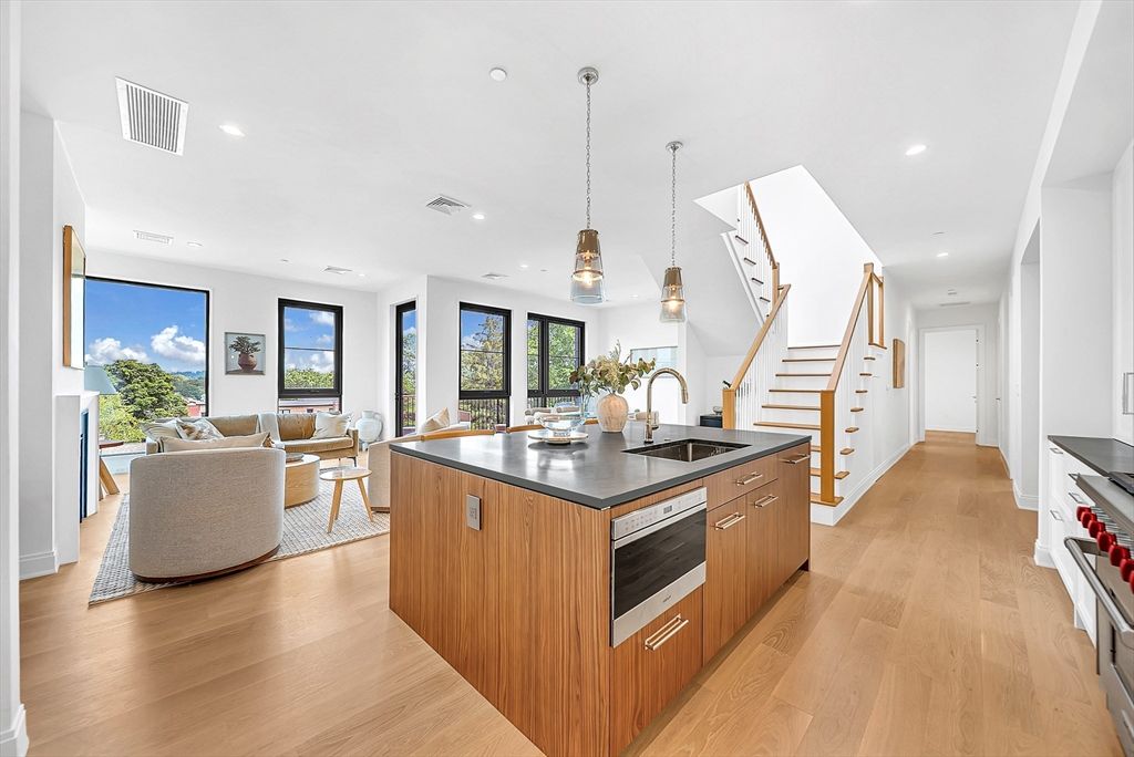 Interior, Kitchen, Living room, Pendant Lights, Recessed Lighting, Stainless Steel Appliances, Wood Texture Flooring
