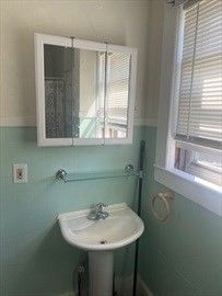 DE Listing image placeholder
