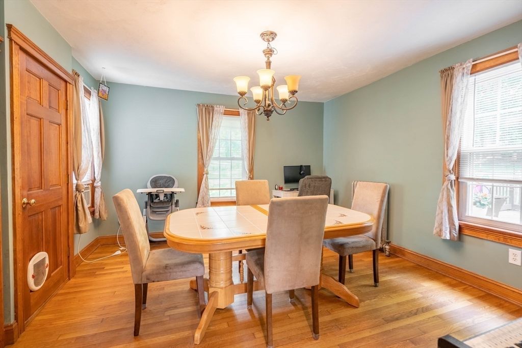 Chandelier, Dining room, Interior, Wood Texture Flooring