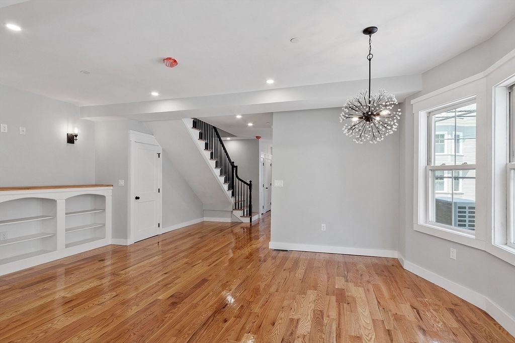 Empty room, Interior, Pendant Lights, Recessed Lighting, Wood Texture Flooring