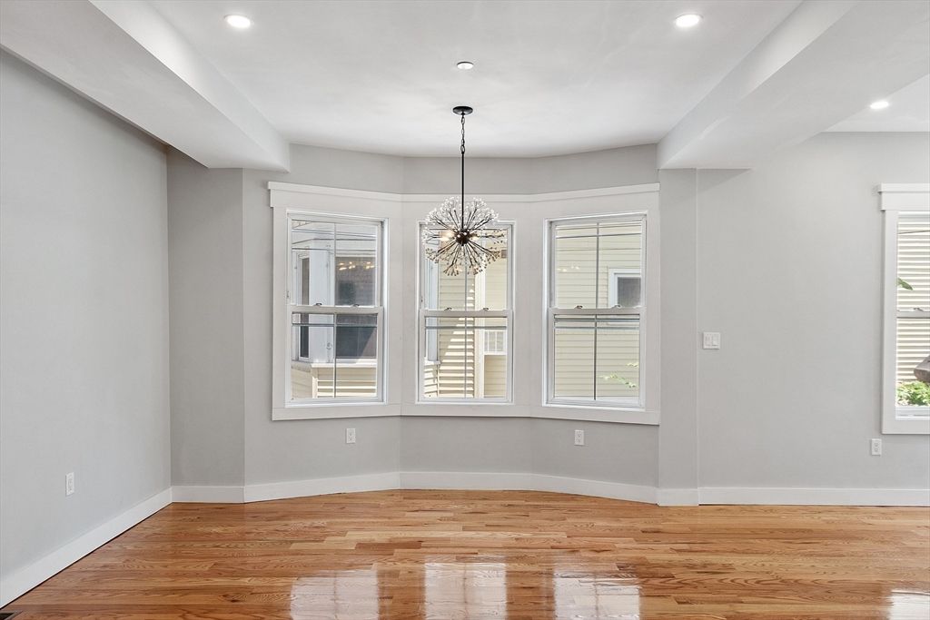 Empty room, Interior, Pendant Lights, Recessed Lighting, Wood Texture Flooring