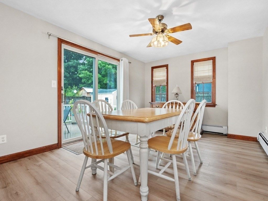 Dining room, Interior, Wood Texture Flooring
